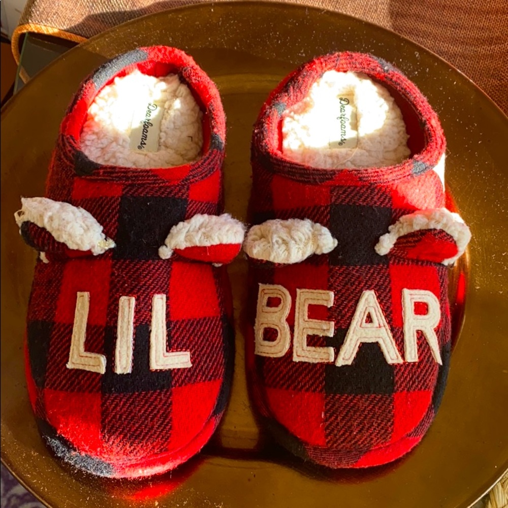 LIL BEAR Kids slippers!